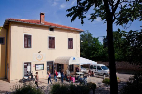  Youth Hostel Pula  Пула